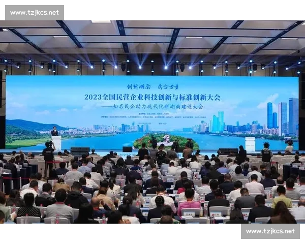 围绕合同续约推进合作深化实现长期稳定共赢发展新格局与高质量成长