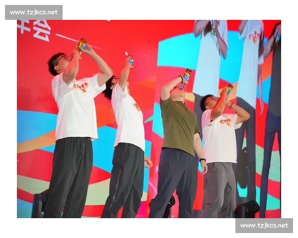 观众彻底沸腾现场气氛爆棚全场高潮不断高潮迭起引发全体观众热烈回应